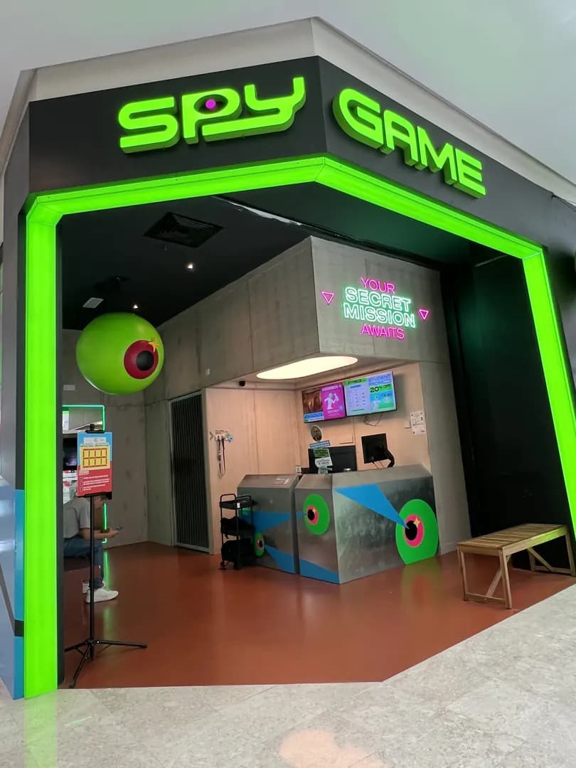 Breakout The Curve - SPY Game photo 2