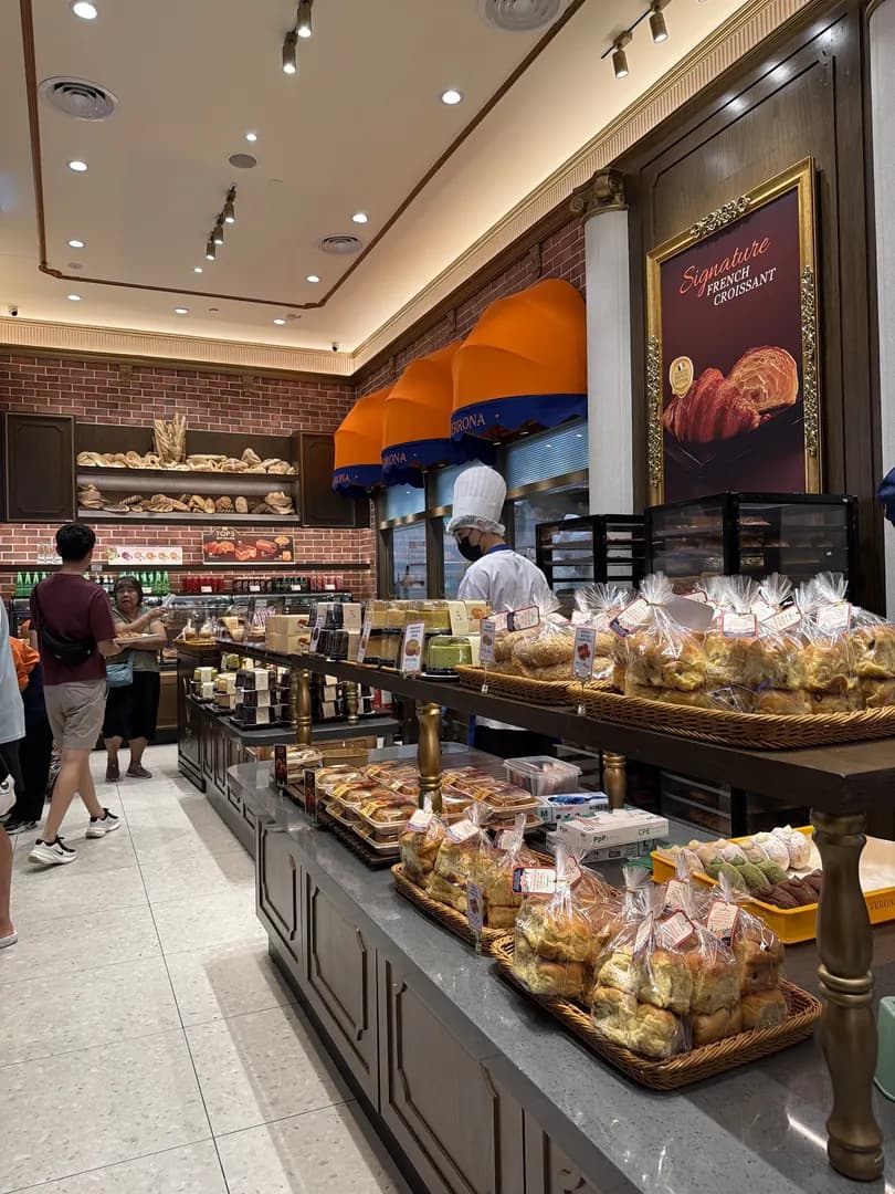 Verrona Hills Bread & Pâtisserie - Sunway Velocity photo 3
